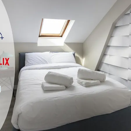 Modern Apartement In The City Center. Poissy Extérieur photo